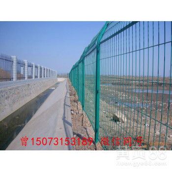 湖南護欄網批發 高品質雙邊絲、邊框、高速與鐵路護欄網一站式采購